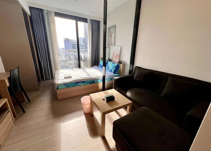 Free Parking With Balcony Pool And Gym Mrt 200m *