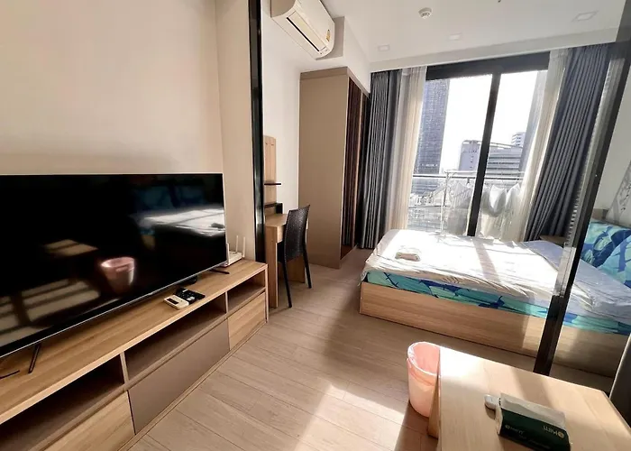 Free Parking With Balcony Pool And Gym Mrt 200m *