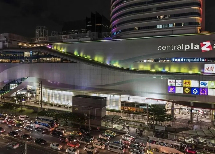 Appartamento Free Parking With Balcony Pool And Gym Mrt 200m Bangkok